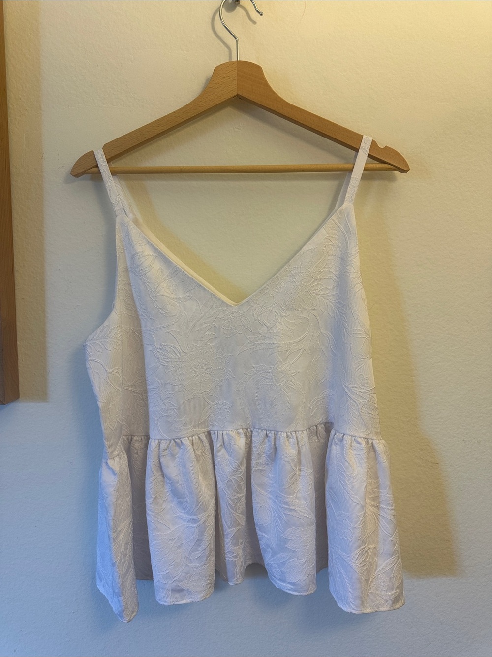 Express White Embroidered V-Neck Peplum Cami